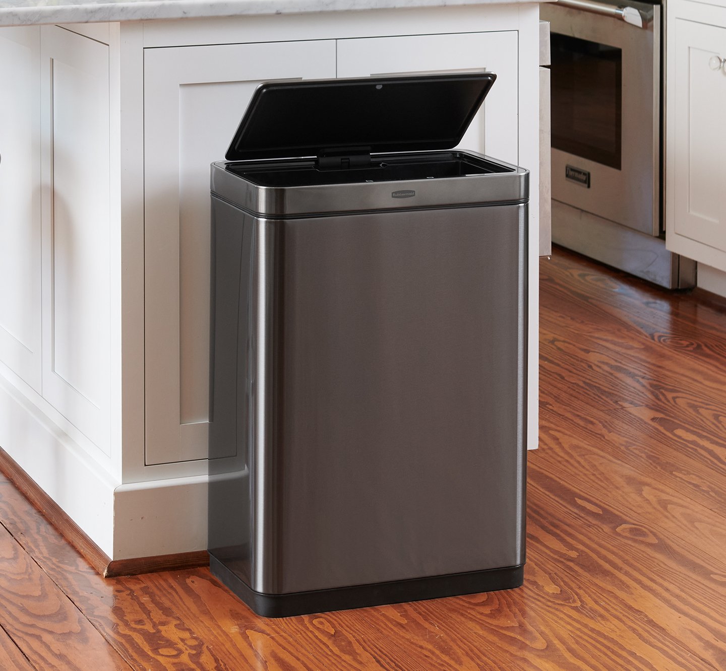 Elite Sensor & StepOn Modern Trash Cans Rubbermaid